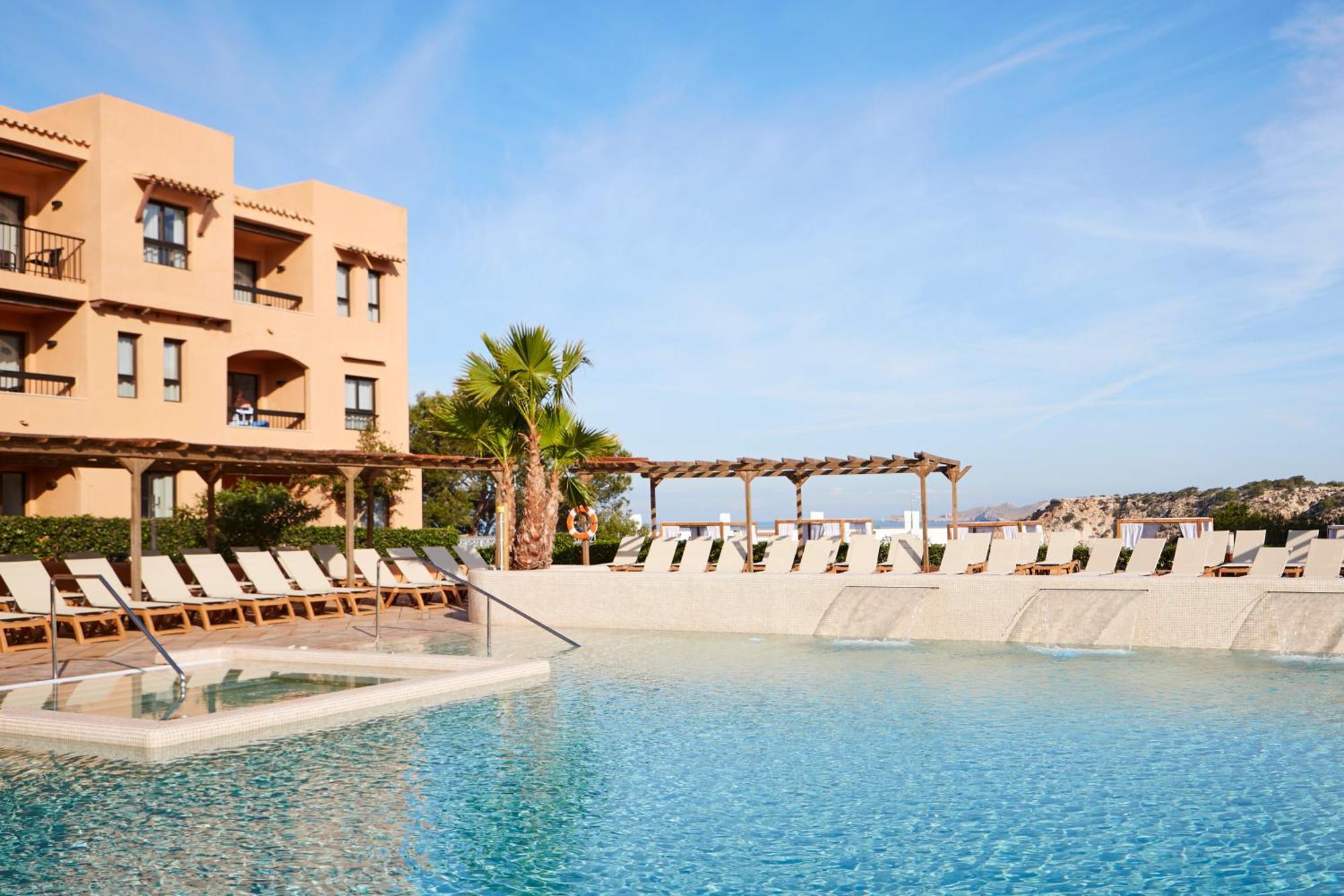 Insotel Club Tarida Playa Sant Josep de sa Talaia Bagian luar foto